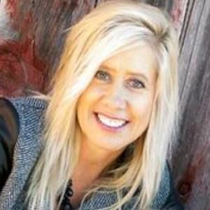 Meet your Posher, Lynn